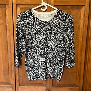 Women’s 3/4 length sleeve button front Sweater Cardigan